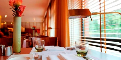 Hundehotel - Preisniveau: moderat - Berlin-Umland - Auch in unserem Restaurant ist das Mitbringen von angeleinten Hunden gestattet. Wir freuen uns auf Ihren Besuch! - relexa hotel Berlin