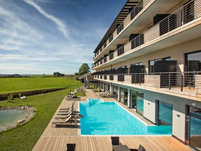 Hundehotel - Ofterschwang - Aussenpool - Das Weitblick Allgäu
