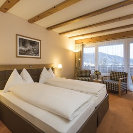 Urlaub-mit-Hund: Doppelzimmer Standard Balkon - Sunstar Hotel Davos - Sunstar Hotel Davos