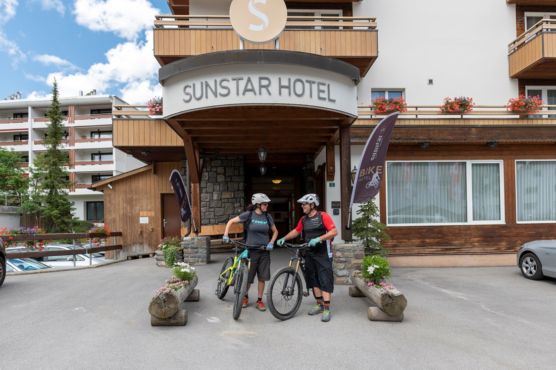Urlaub-mit-Hund: Hotelansicht - Sunstar Hotel Lenzerheide - Sunstar Hotel Lenzerheide