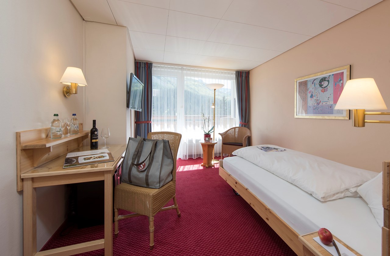 Sunstar Hotel Arosa Zimmerkategorien Einzelzimmer Standard Balkon - Sunstar Hotel Arosa