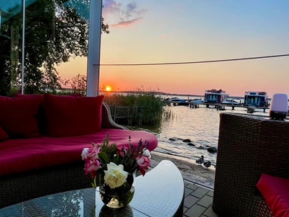 Hundehotel - Plau am See - Sonnenuntergang in der SeeWirtschaft - Fleesensee Resort & Spa