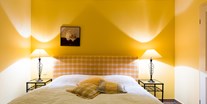 Hundehotel - Klassifizierung: 4 Sterne - Beispiel Suite Schlafzimmer - Fleesensee Resort & Spa