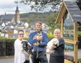 Urlaub-mit-Hund: Familie Friedel - die Rudelführer des Hauses - Berghotel Steiger