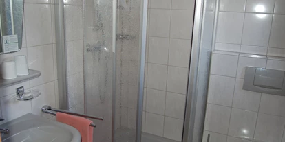 Hundehotel - Unterkunftsart: Hotel - Eifel - Bad im Gasthaus - Landgasthaus Pfahl