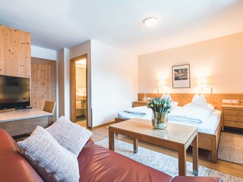 Felbermayer Hotel & Alpin Spa Montafon**** Zimmerkategorien Comfort Zimmer "Arnica" ohne Balkon 2 Personen | ca. 21 m² 
