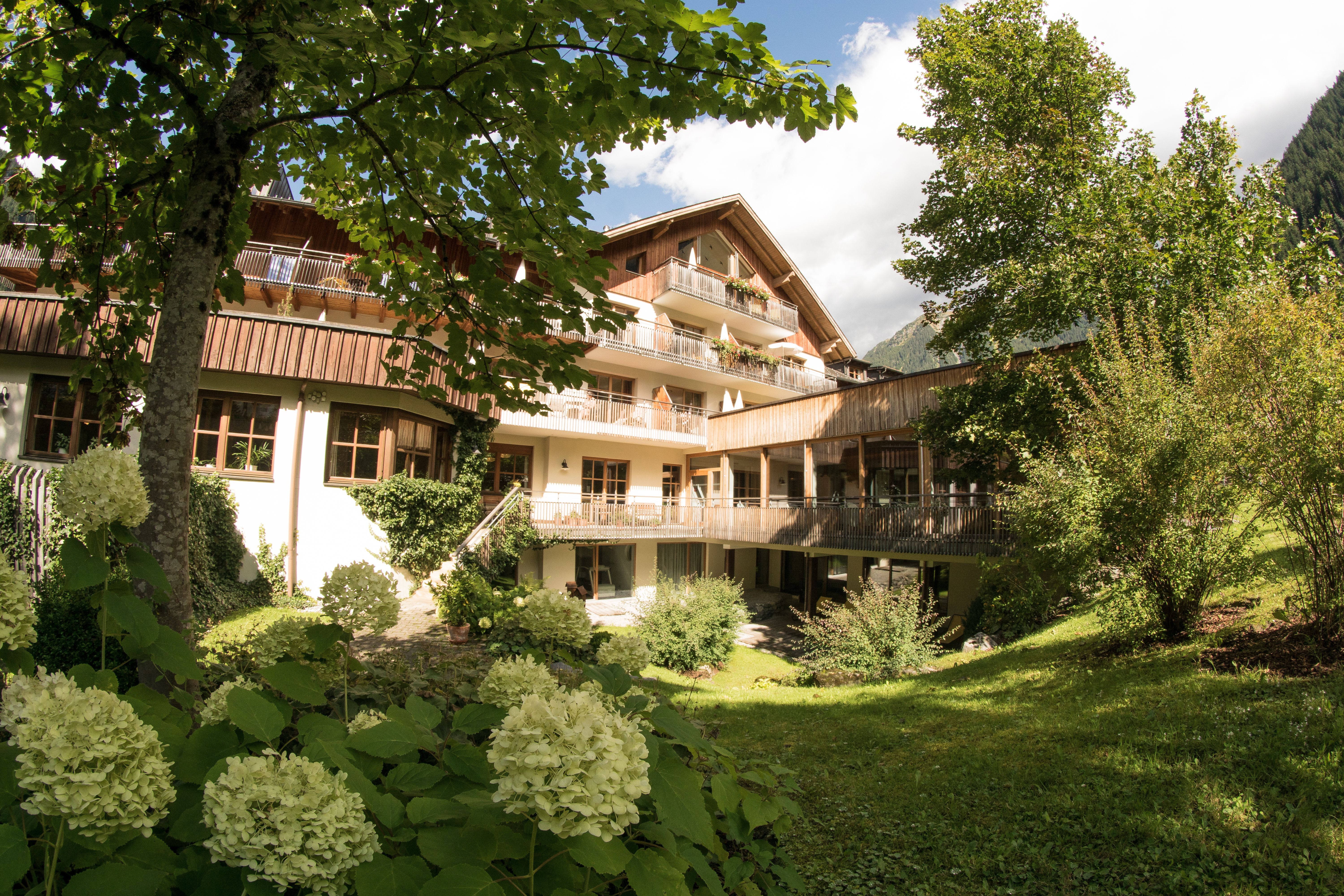 Urlaub-mit-Hund: Felbermayer Hotel & Alpin Spa Montafon****