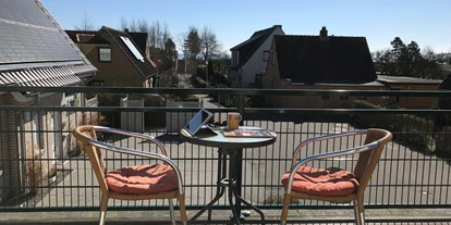 Hundehotel - Doggies: 3 Doggies - Bastorf - Terrasse - Strandhaus Bello Cane