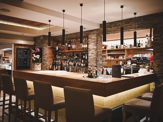 Urlaub-mit-Hund: Wiesenhof Garden Resort  - Essen | Trinken, Haus | Umgebung