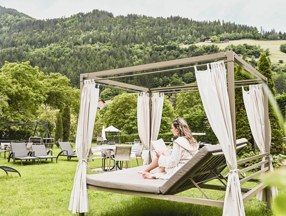 Urlaub-mit-Hund: Wiesenhof Garden Resort  - Haus | Umgebung, Wasser | Wellness