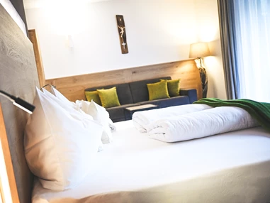 Urlaub-mit-Hund: Wiesenhof Garden Resort  - Wohnen | Schlafen