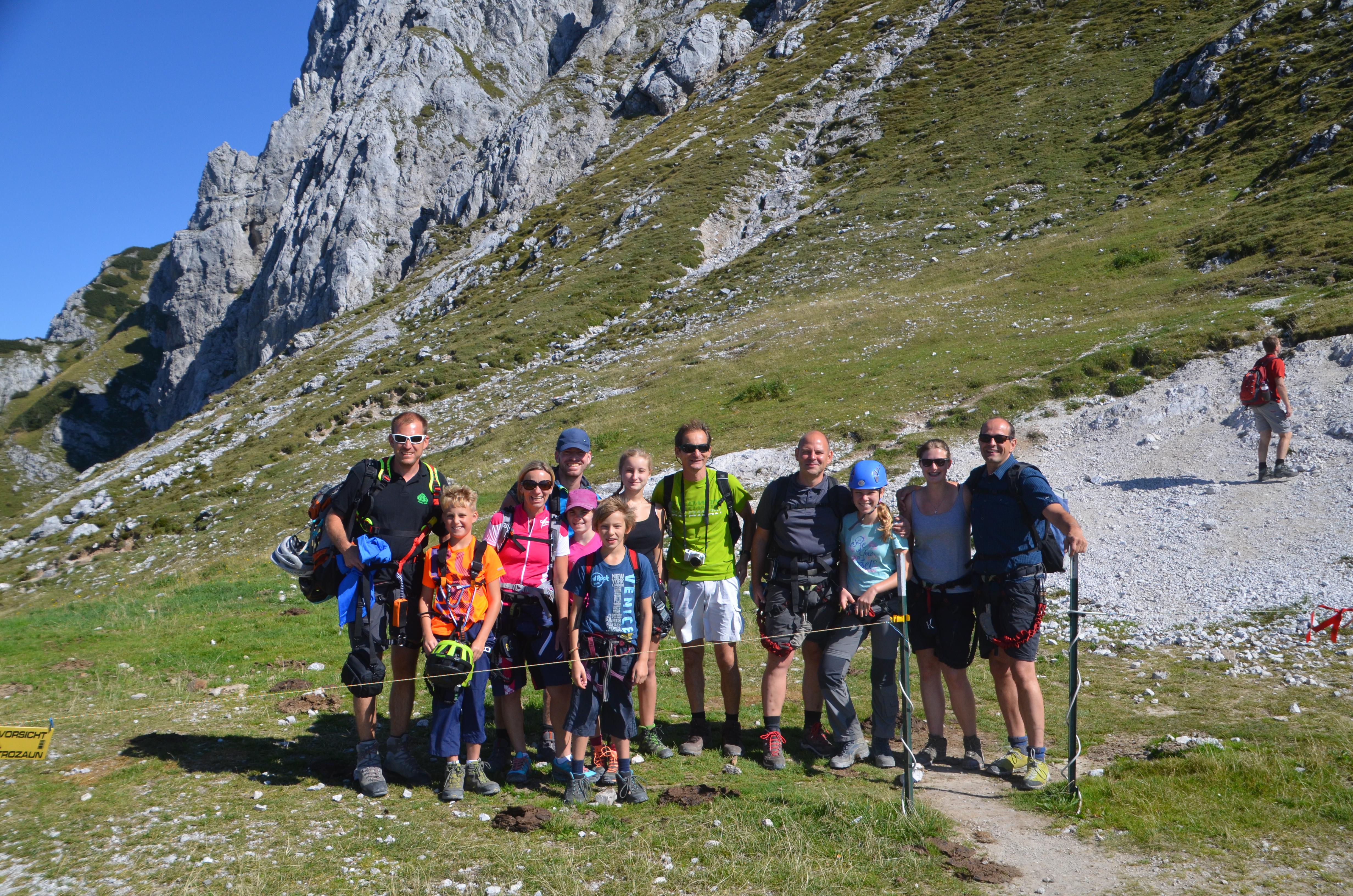 Urlaub-mit-Hund: nawu_apartments_Wandern_Nassfeld_Familienurlaub_Sommerurlaub - nawu apartments & Restaurant