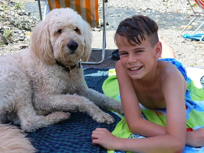 Hundehotel - Doggies: 3 Doggies - nawu_apartments_Hundehotel_Familienurlaub_Sommerurlaub_Apartmenturlaub_Presseggersee - nawu apartments & Restaurant