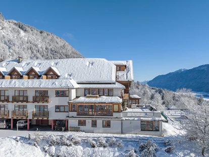 Hundehotel - Doggies: 3 Doggies - nawu_apartments_Winterurlaub_Hundehotel - nawu apartments & Restaurant