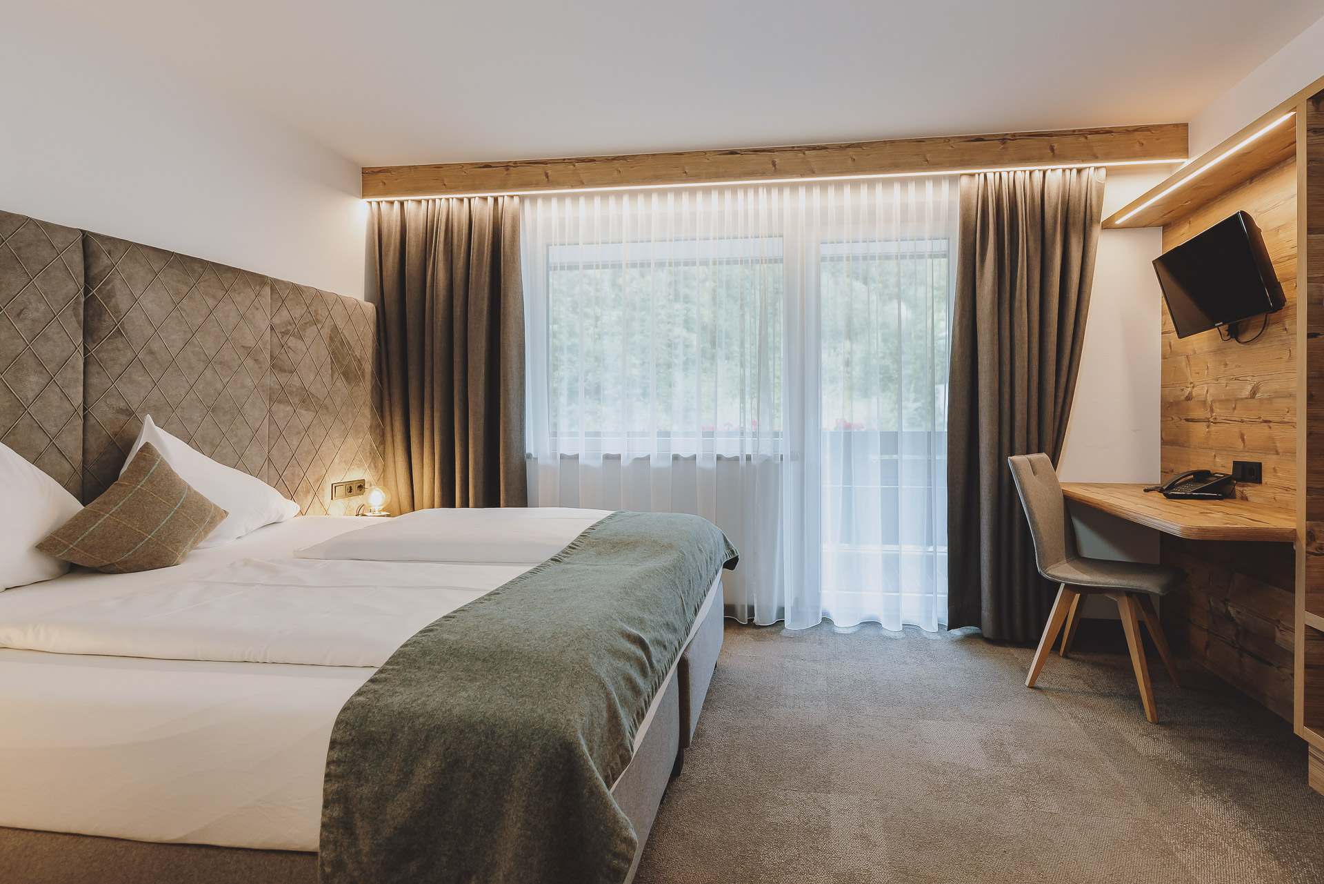 Der Gollinger Zimmerkategorien  Deluxe Zimmer Reiterkogel Nordseite