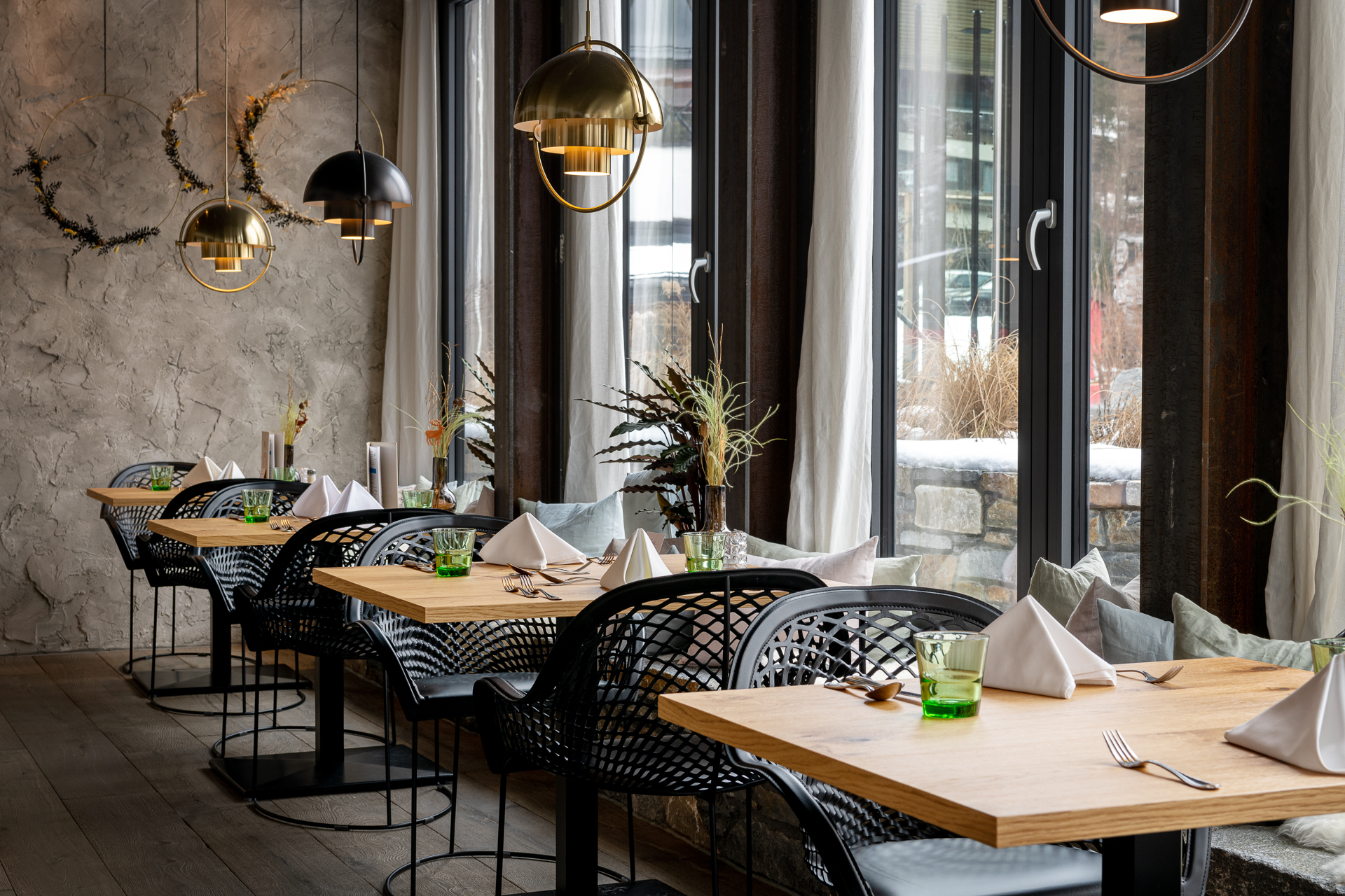 Urlaub-mit-Hund: Hotel Der Löwe - Haus | Umgebung