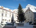 Urlaub-mit-Hund: Winter in der Altstadt - Erzberg Alpin Resort