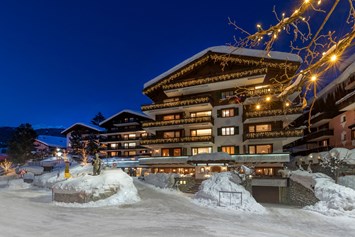 Urlaub-mit-Hund: Hotel Alpina im Winter - Hotel Alpina Klosters