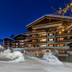 Urlaub-mit-Hund: Hotel Alpina im Winter - Hotel Alpina Klosters