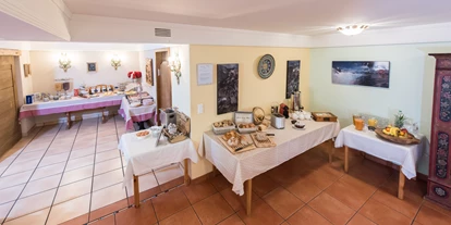 Hundehotel - PLZ 3920 (Schweiz) - Frühstücksbuffet - Badehotel Salina Maris