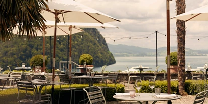 Hundehotel - Doggies: 3 Doggies - Terasse mit Aussicht - See- und Seminarhotel FloraAlpina