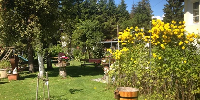 Hundehotel - Klassifizierung: 3 Sterne - Olympiaregion Seefeld - unser Garten - Haus Alpengruss