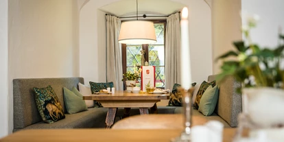 Hundehotel - Dogsitting - Flachau - Sitzecke in der Schlossküche - Hotel Schloss Prielau