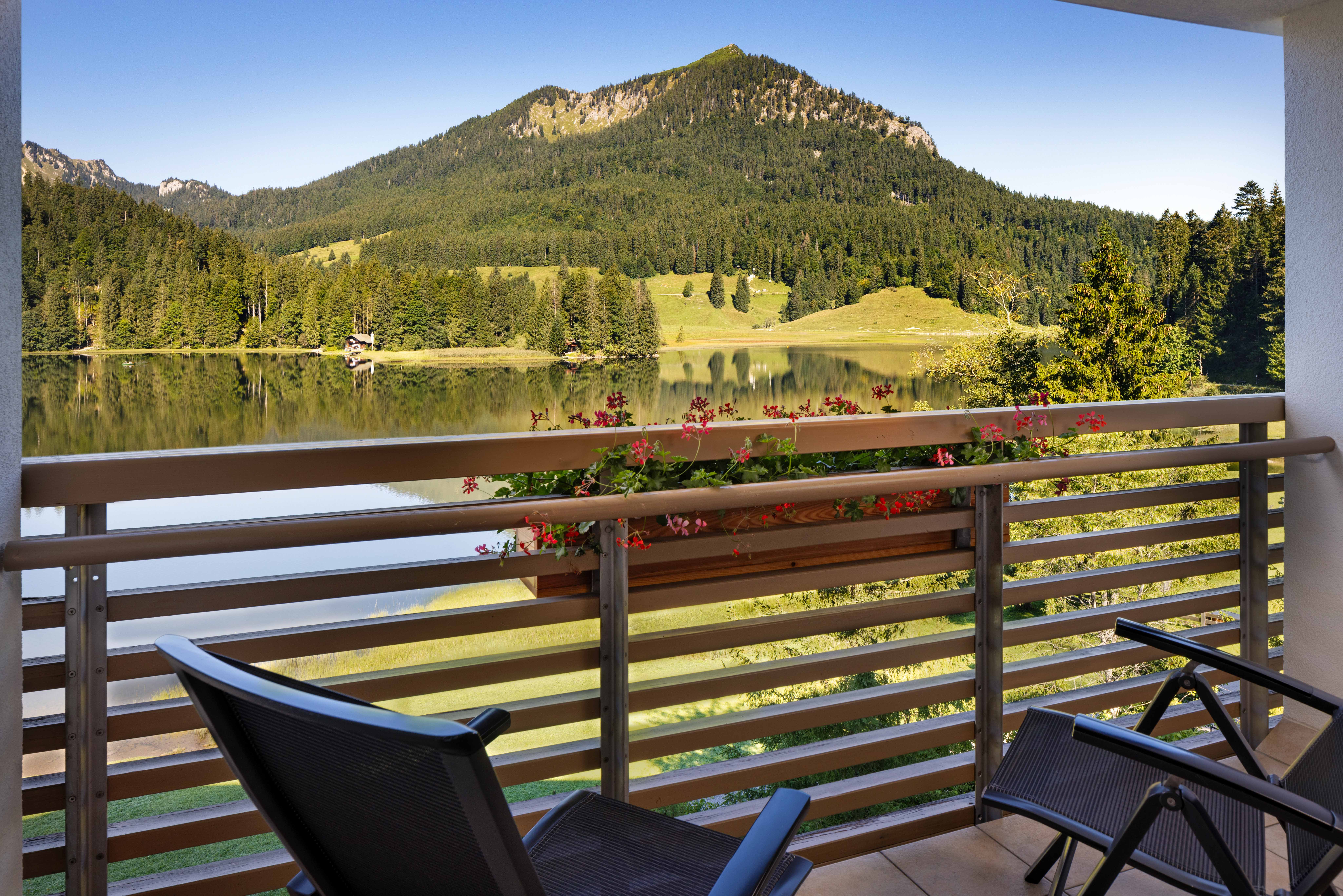 Urlaub-mit-Hund: Arabella Alpenhotel am Spitzingsee, a Tribute Portfolio Hotel