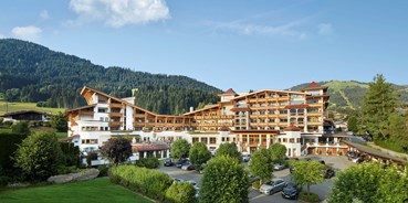 Hundehotel - Tiroler Unterland - Außenansicht des Hotels - Sporthotel Ellmau
