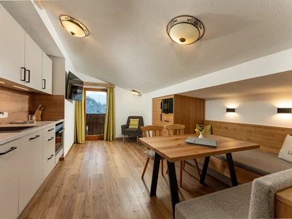 Hundehotel - Tauplitz - Appartment Adlerhorst, Wohnküche - Bergbauernhof Pension Irxner