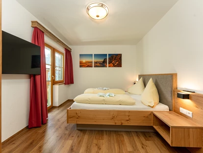 Hundehotel - Tauplitz - Suite Bergidyll, Schlafzimmer - Bergbauernhof Pension Irxner