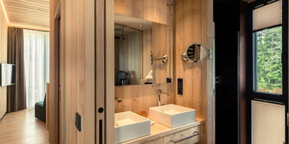 Hundehotel - Feldthurns - Skyview Chalets am Camping Toblacher See