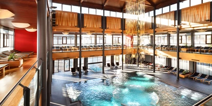 Hundehotel - Wellnessbereich - Kumberg - Lotusblütenbecken / Galerie - Asia Hotel & Spa Leoben