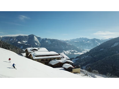 Hundehotel - Pools: Schwimmteich - Skipiste direkt vor der Haustüre - Berghotel Jaga Alm