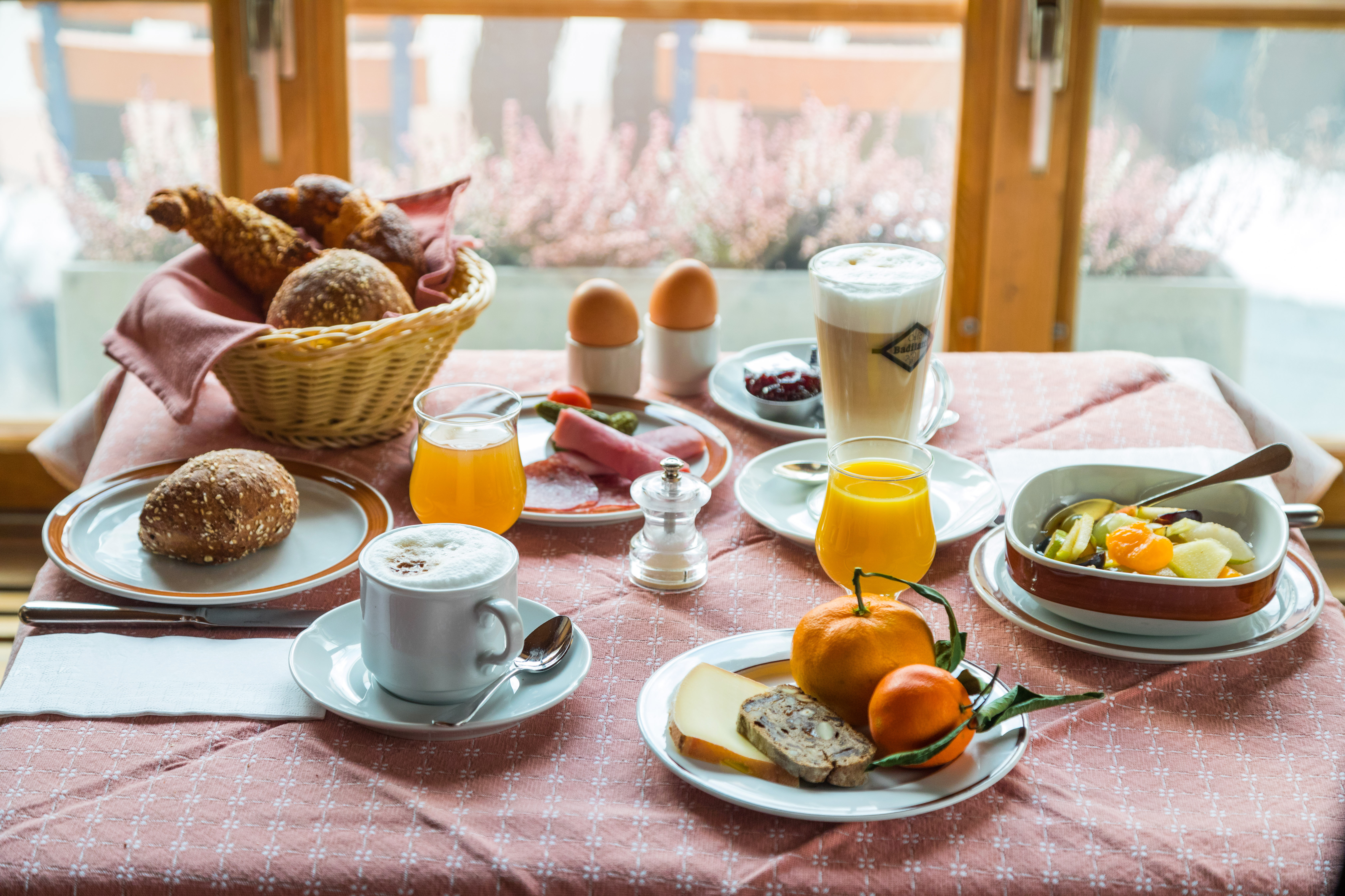 Urlaub-mit-Hund: Frühstück - Hotel Klarer
