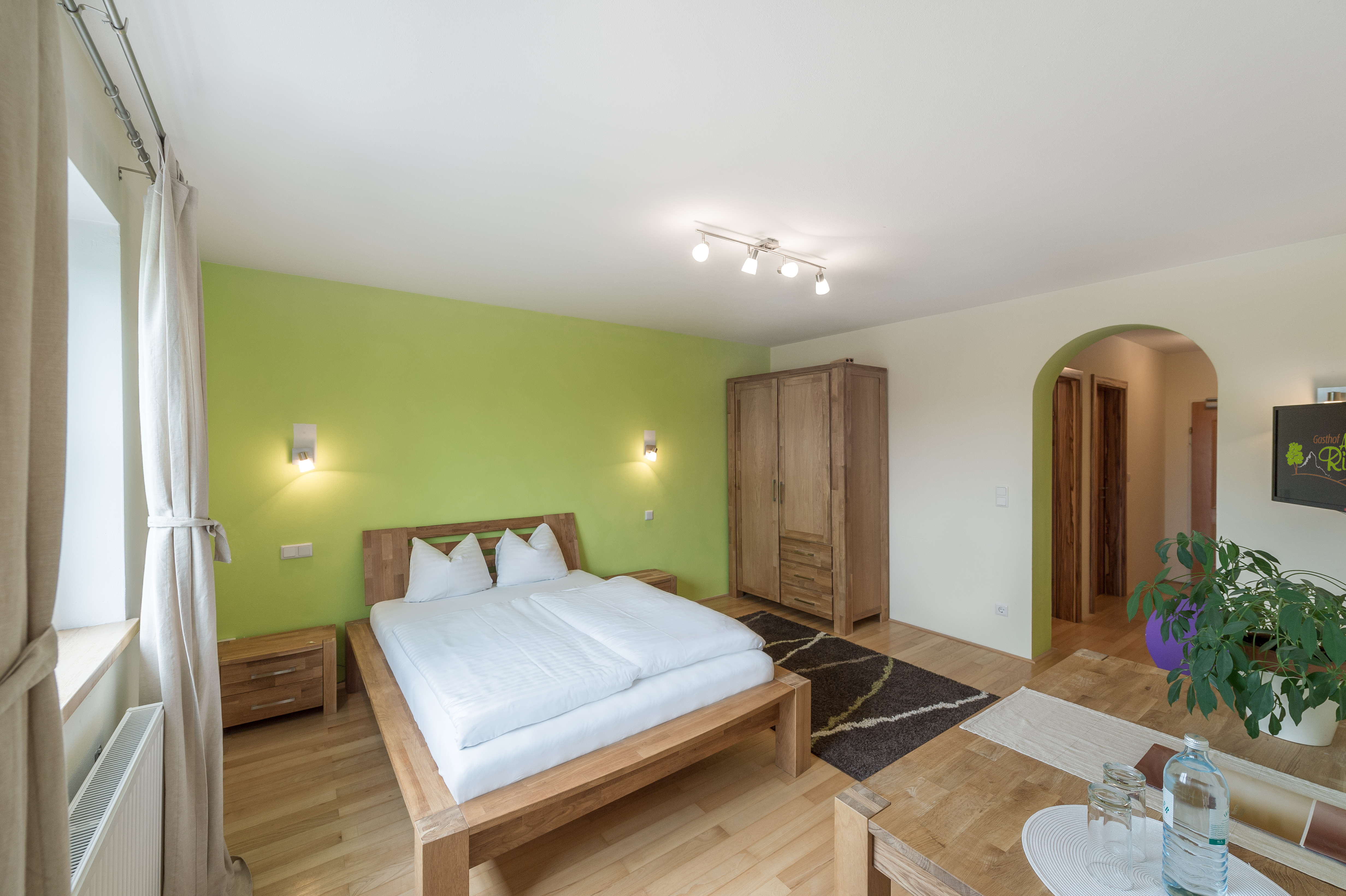 Urlaub-mit-Hund: Doppelzimmer Lebensraum (Symbolfoto) - Hotel-Gasthof Am Riedl GmbH - Wohnen | Schlafen