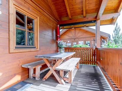 Hundehotel - WLAN - Berchtesgaden - Veranda - Chaletdorf ZellerSee