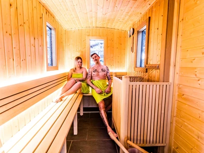 Hundehotel - Pools: Schwimmteich - Alpenhotel Tyrol - 4* Adults Only Hotel am Achensee