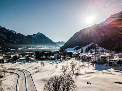 Hundehotel - Pools: Schwimmteich - Alpenhotel Tyrol - 4* Adults Only Hotel am Achensee
