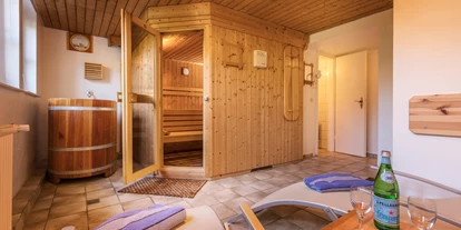 Hundehotel - Trink-/Fressnapf: im Zimmer - Langenhorn - Zeit für sich finden Sie in unserem kleinen Saunarefugium. Hier können Sie in stilvollem Wohlfühlambiente abschalten und die Seele baumeln lassen. - Hotel kleine Auszeit