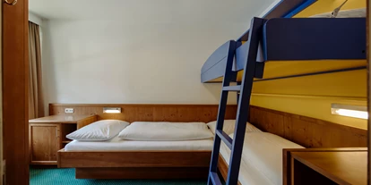 Hundehotel - Pools: Schwimmteich - The RESI Apartments "mit Mehrwert"