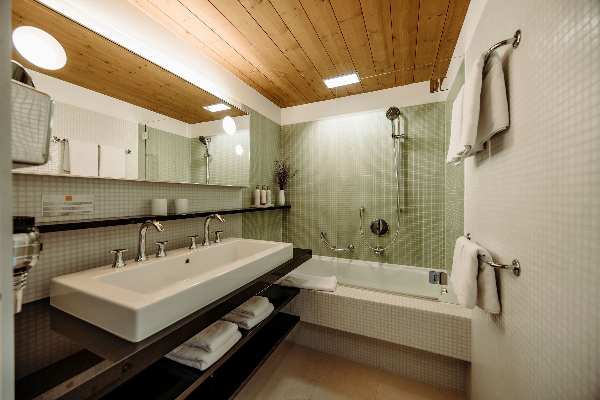 Urlaub-mit-Hund: Familien- & Gartenhotel Theresia****S