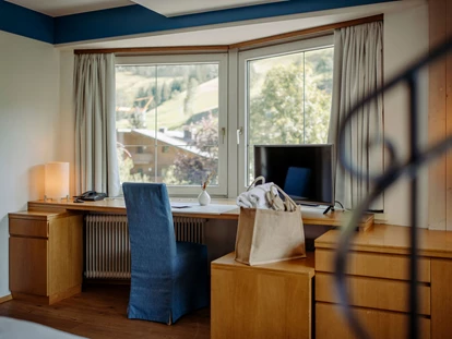 Hundehotel - Pools: Schwimmteich - Familien- & Gartenhotel Theresia****S