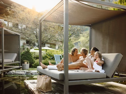 Hundehotel - Pools: Schwimmteich - Familien- & Gartenhotel Theresia****S