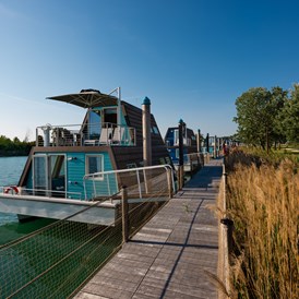 Urlaub-mit-Hund: Houseboat River - Marina Azzurra Resort