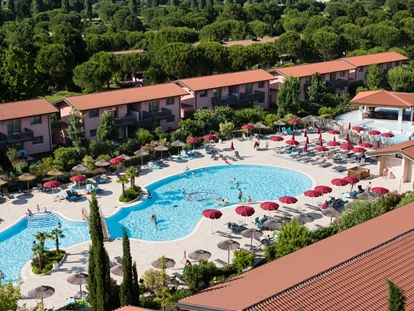 Hundehotel - Pools: Außenpool nicht beheizt - Friaul-Julisch Venetien - Green Village Resort