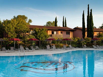 Hundehotel - Pools: Außenpool nicht beheizt - Friaul-Julisch Venetien - Green Village Resort