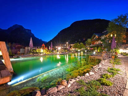 Hundehotel - Pools: Schwimmteich - Mühlpointhof - Familien und Vitalhotel Mühlpointhof ***S