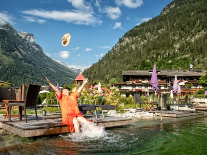 Hundehotel - Pools: Schwimmteich - Naturschwimmteich - Familien und Vitalhotel Mühlpointhof ***S