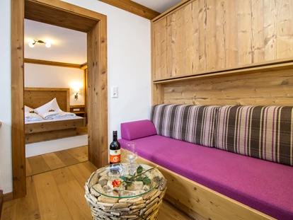 Hundehotel - Pools: Schwimmteich - Familienkammerlsuite - Familien und Vitalhotel Mühlpointhof ***S